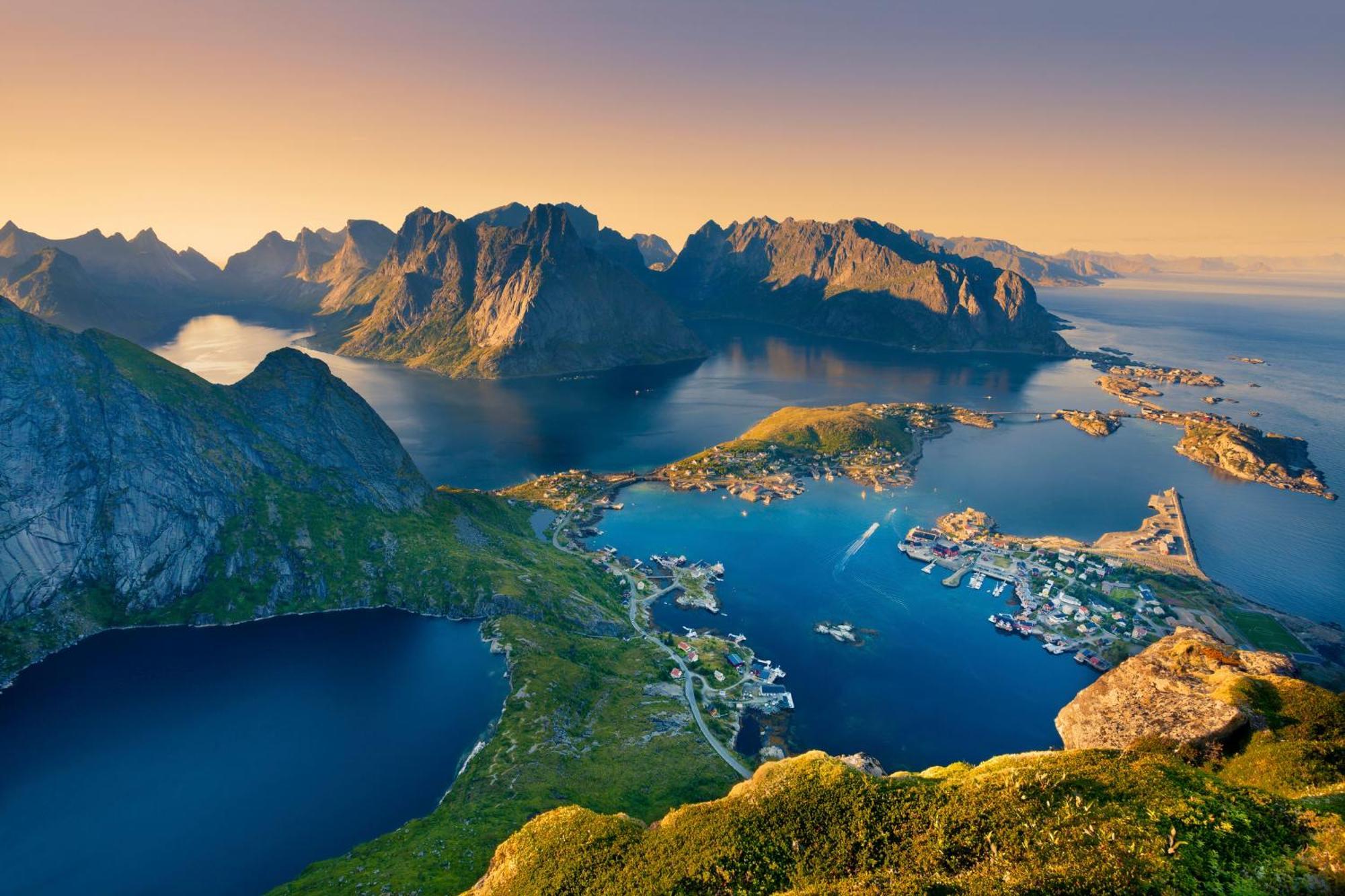 Lofoten Planet Studio Сёрвоген Экстерьер фото